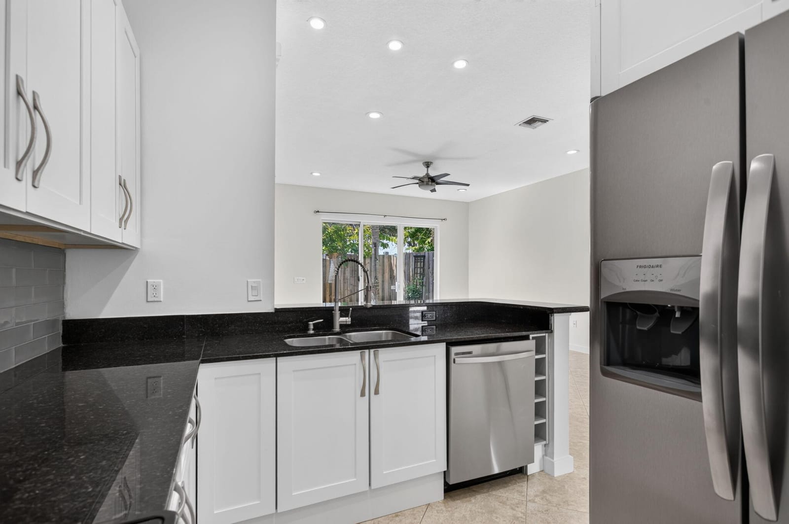11 NE 20th Avenue, Pompano Beach, FL 33060 photo 13