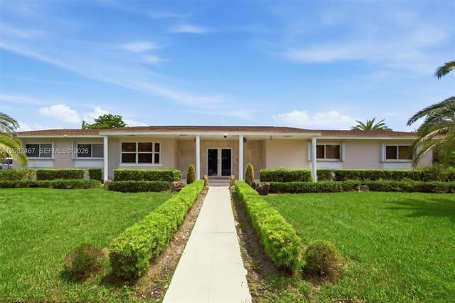 18545 SW 82nd Avenue, Eureka Drive Estates, Cutler Bay, FL
