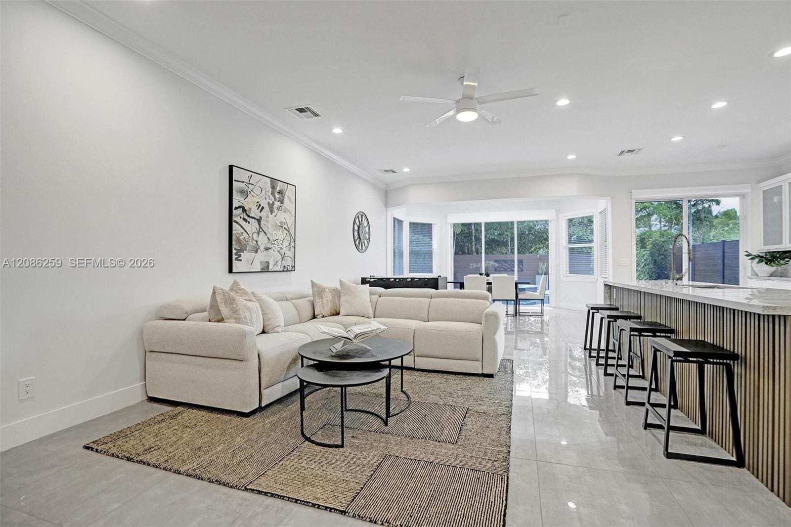 453 SW 5th Avenue — photo 6