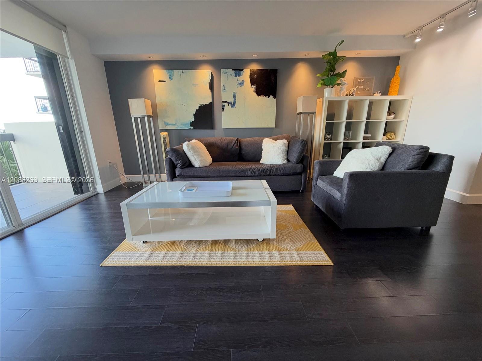 2333 Brickell Avenue 409 — photo 3
