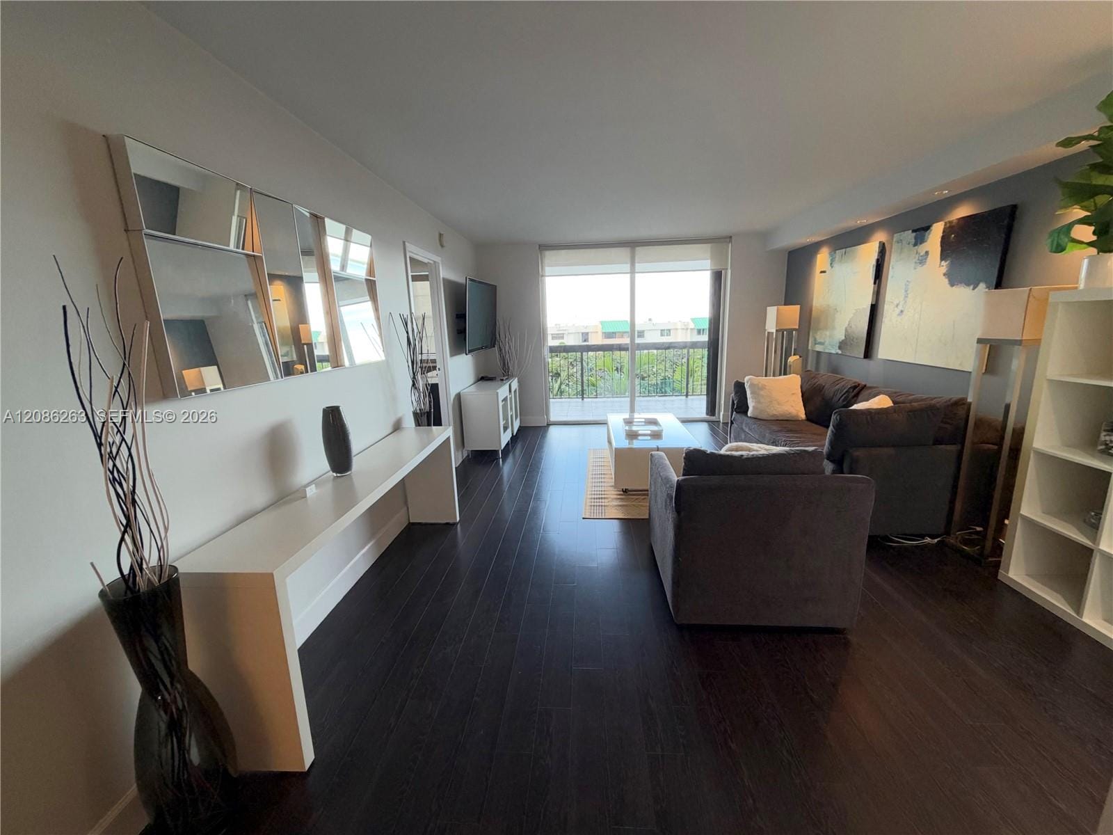 2333 Brickell Avenue 409 — photo 5