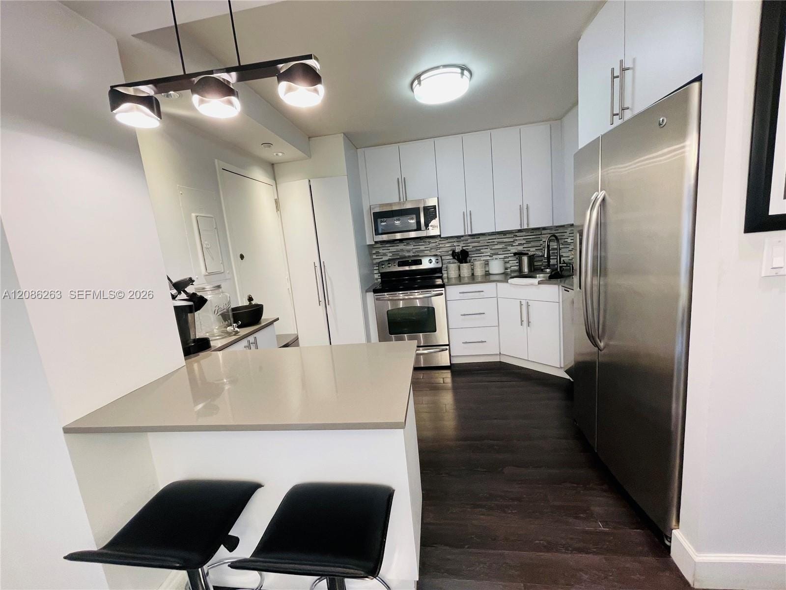 2333 Brickell Avenue 409 — photo 8