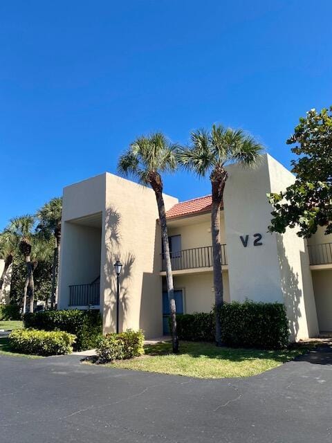 1605 S US Hwy 1 106V2 — photo 1