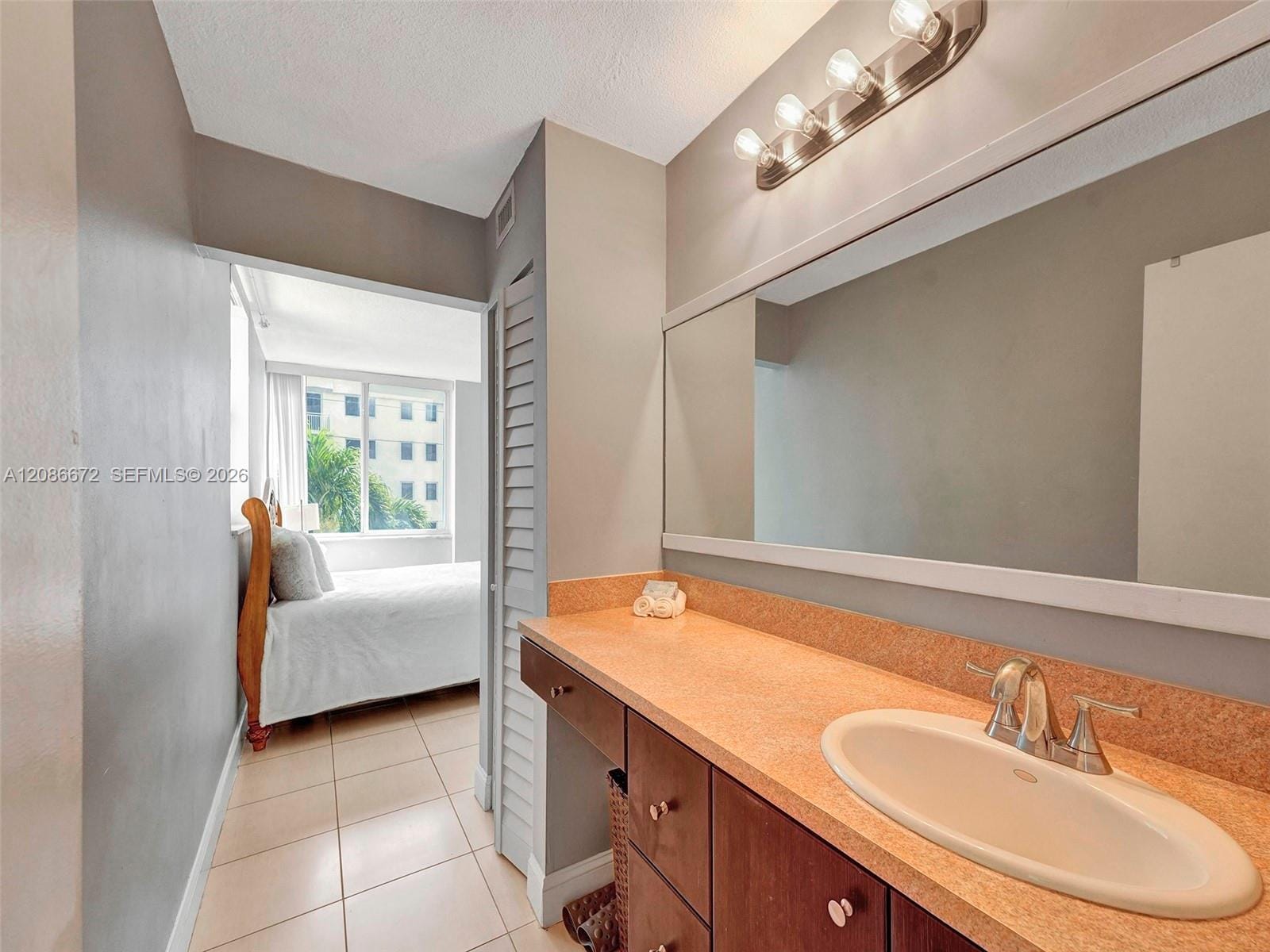 1658 Bay Road 303, Miami Beach, FL 33139 photo 29