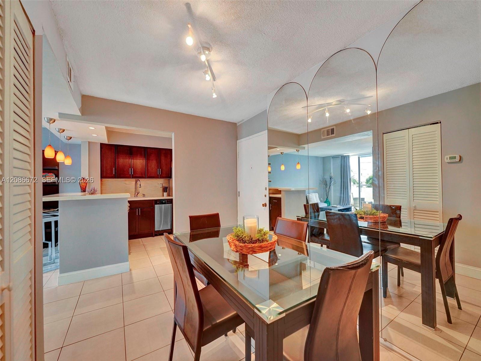 1658 Bay Road 303, Miami Beach, FL 33139 photo 5