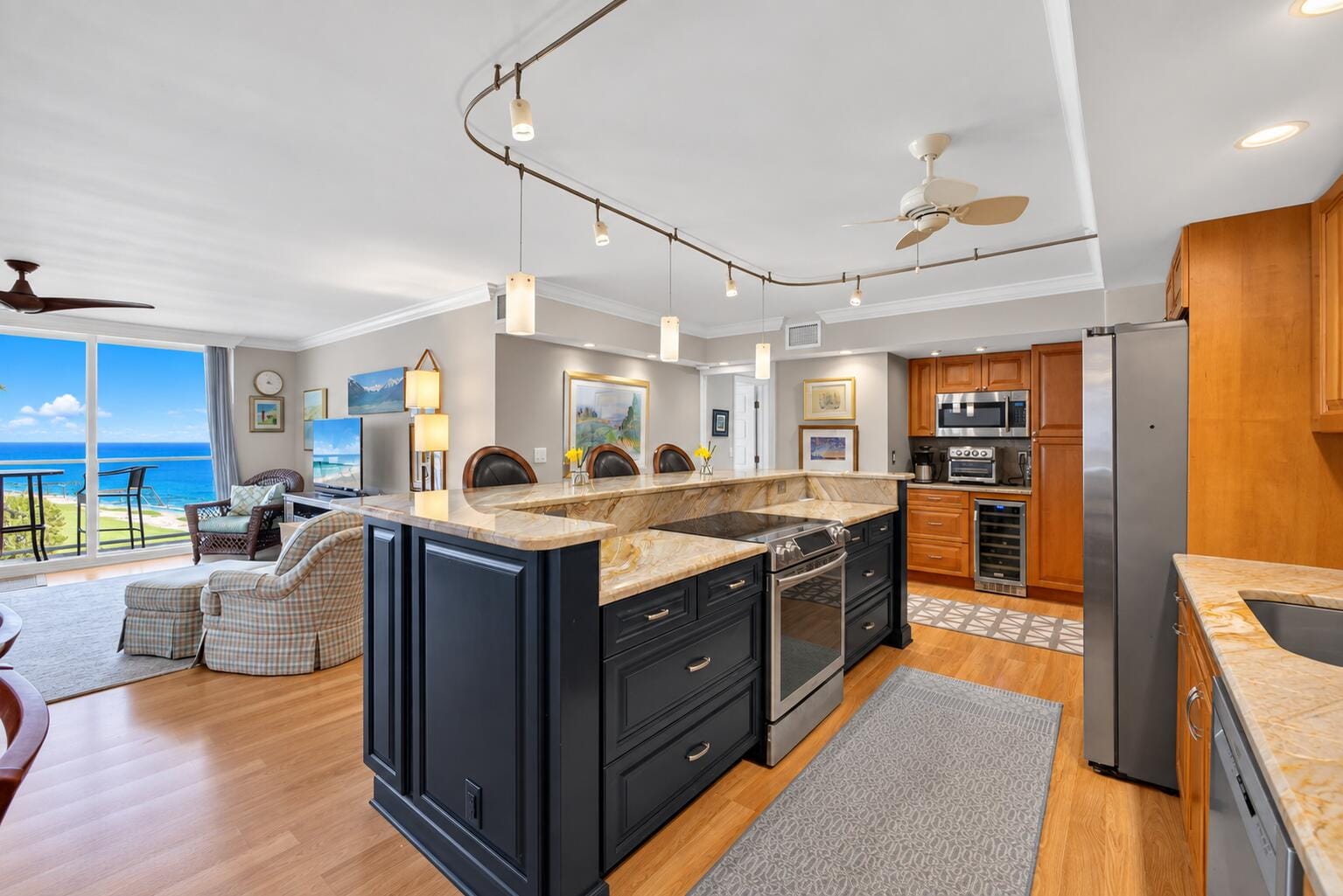 5440 N Ocean Drive 304, Singer Island, FL 33404 photo 2