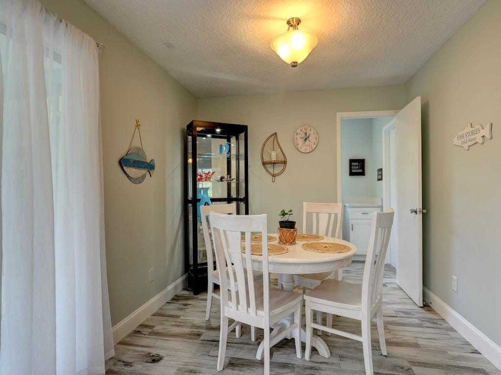 1379 SCROLL Street — photo 9