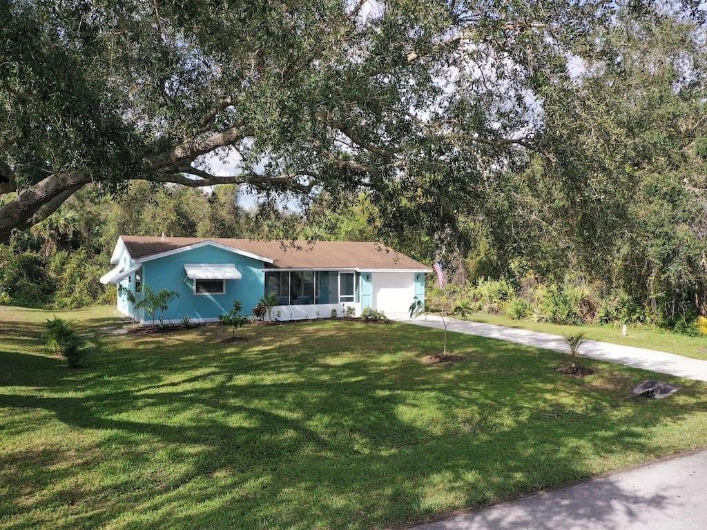 1379 SCROLL Street
