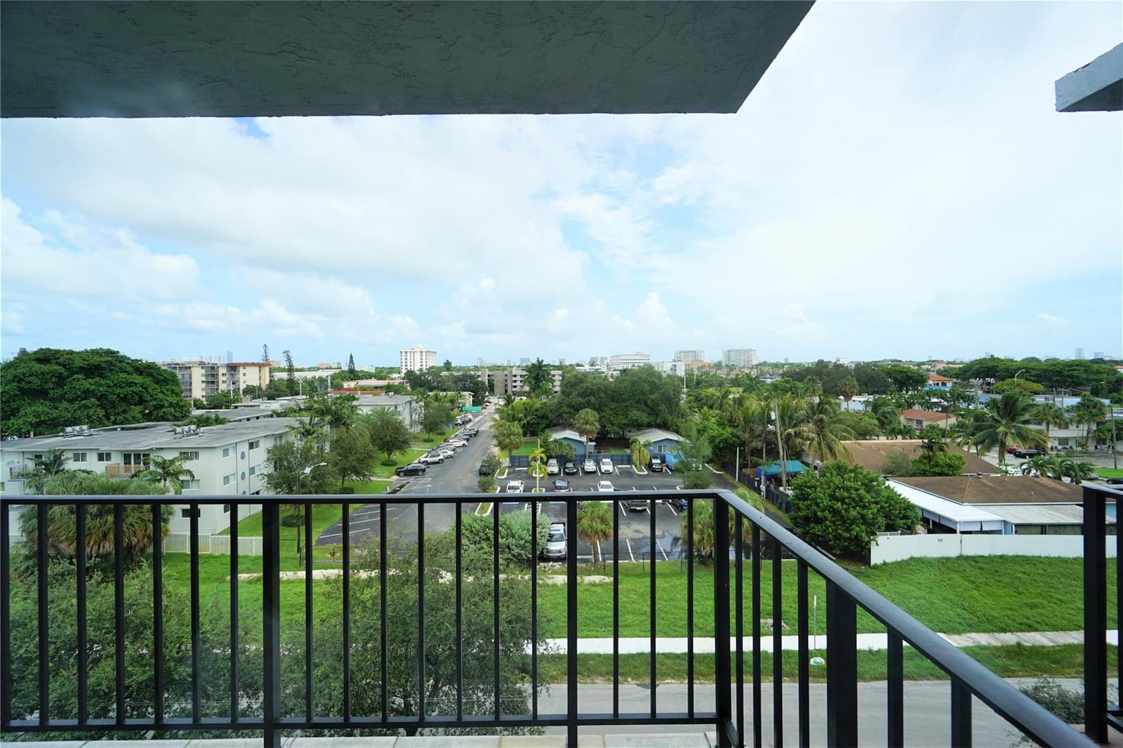 12500 NE 15TH Avenue 614, North Miami, FL 33161 photo 21