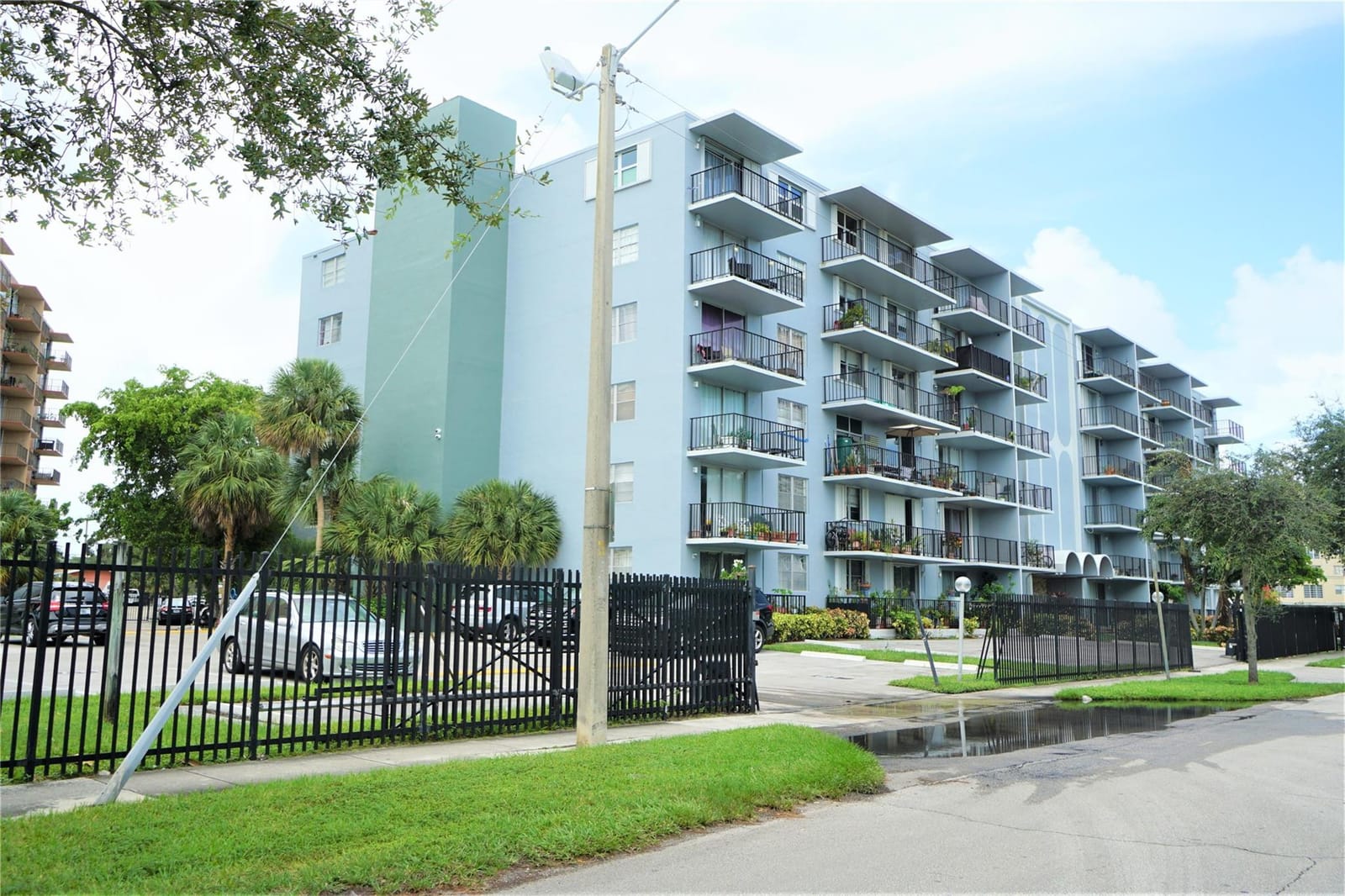 12500 NE 15TH Avenue 614, North Miami, FL 33161 photo 27