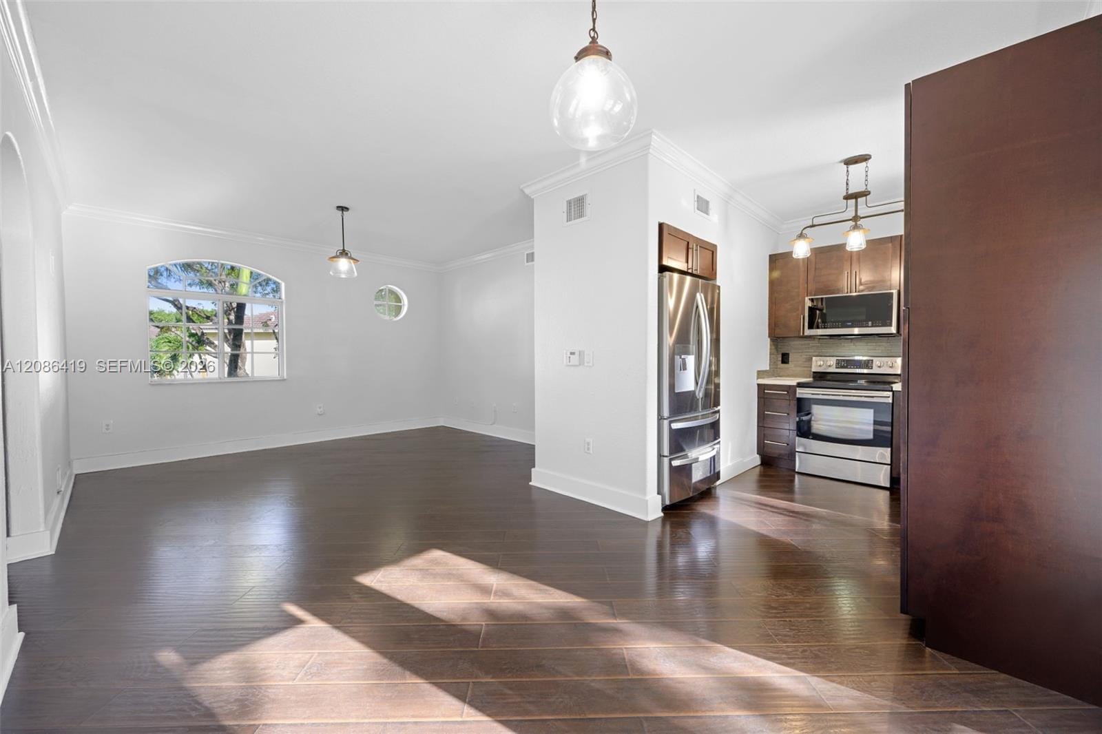 7230 NW 174th Terrace 204, Hialeah, FL 33015 photo 4