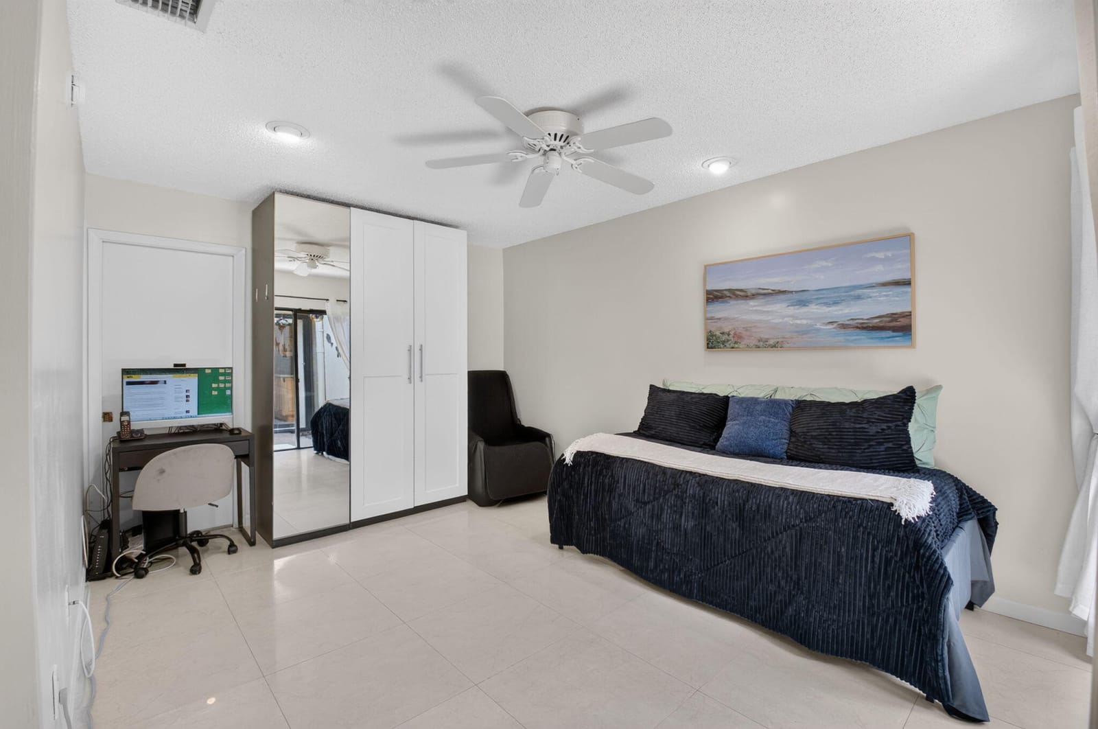 9177 SW 22nd Street B — photo 8