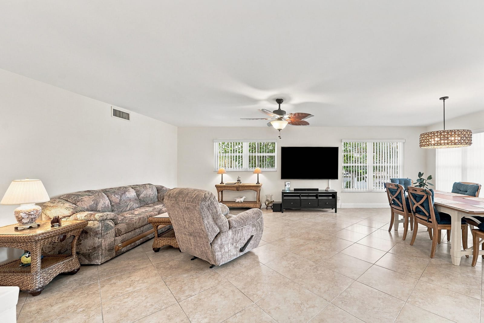 2870 NE 14TH ST Causeway 208C — photo 5