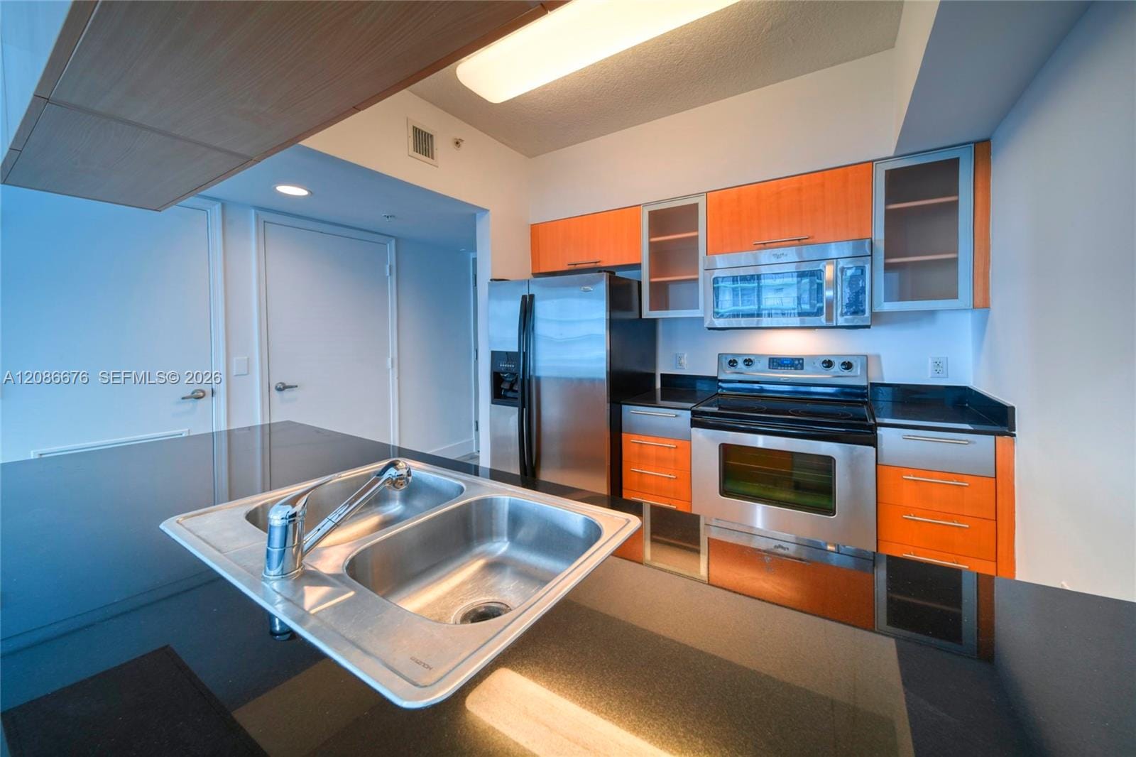 1750 N Bayshore Drive 3205 — photo 6
