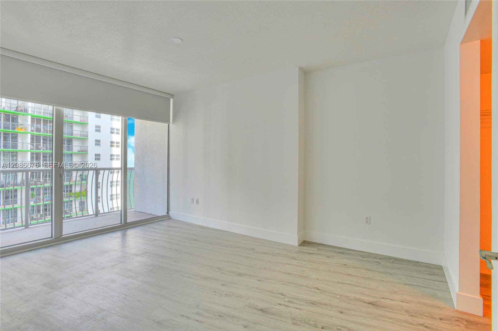 1750 N Bayshore Drive 3205 — photo 9