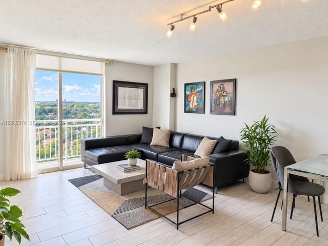 3000 Coral Way 1408, Miami, FL 33145