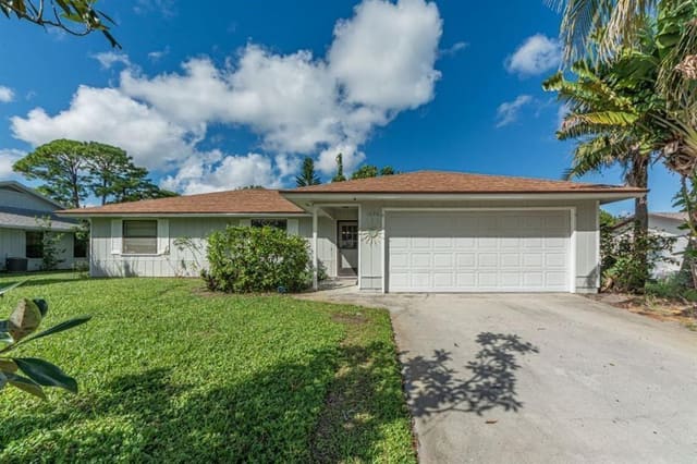 1636 20th Place SW, Vero Beach, FL 32962