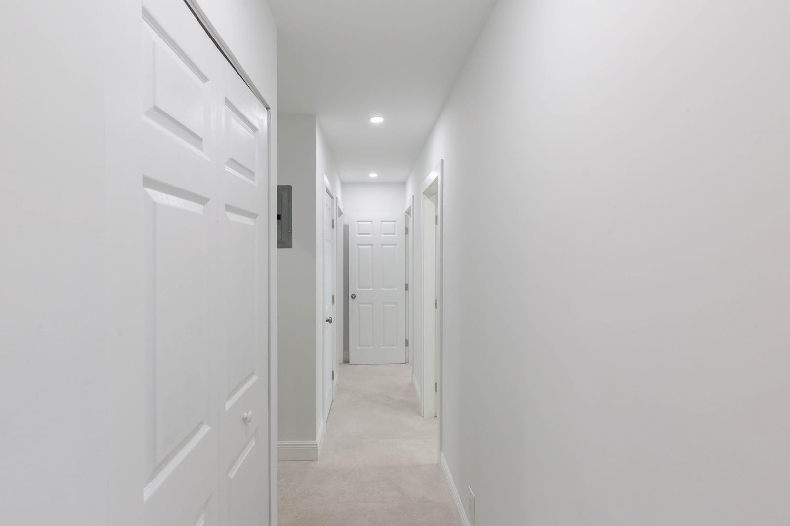31 NE 28TH Court, Wilton Manors, FL 33334 photo 19