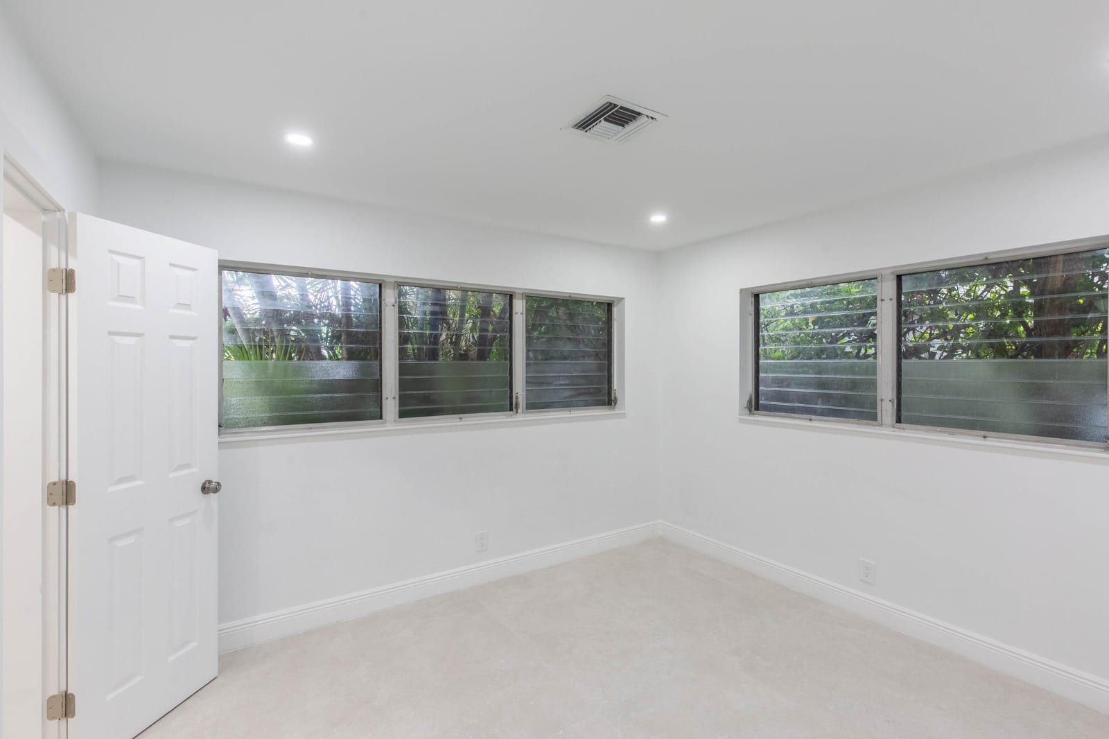31 NE 28TH Court, Wilton Manors, FL 33334 photo 24