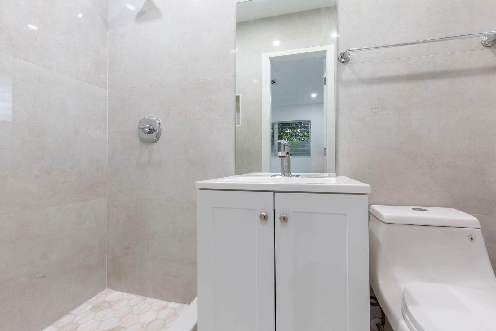 31 NE 28TH Court, Wilton Manors, FL 33334 photo 26
