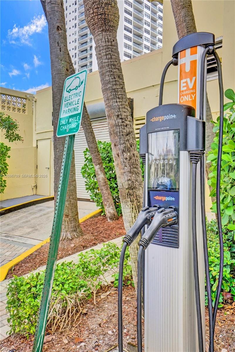 2501 S Ocean Drive L17, Hollywood, FL 33019 photo 27