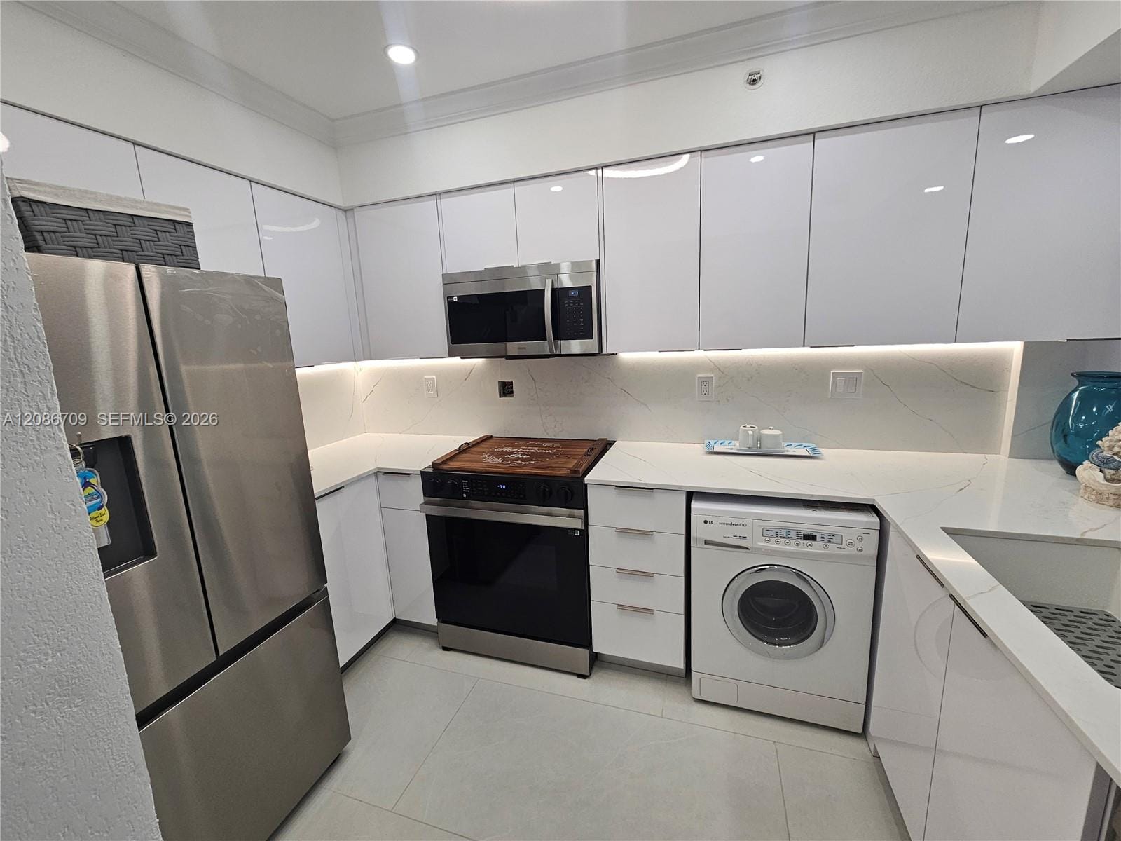 2501 S Ocean Drive L17 — photo 8