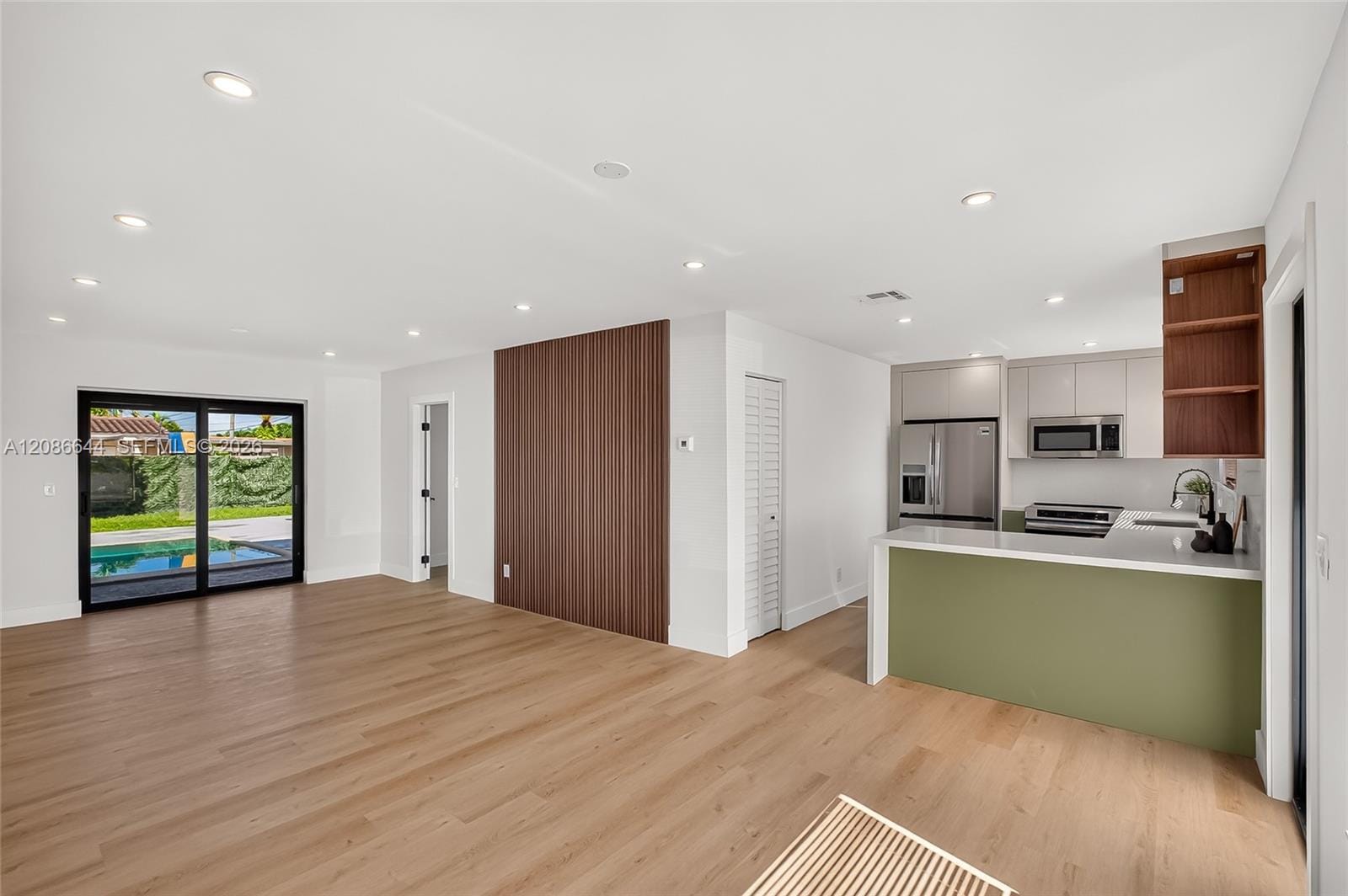 3210 SW 94th Court — photo 3