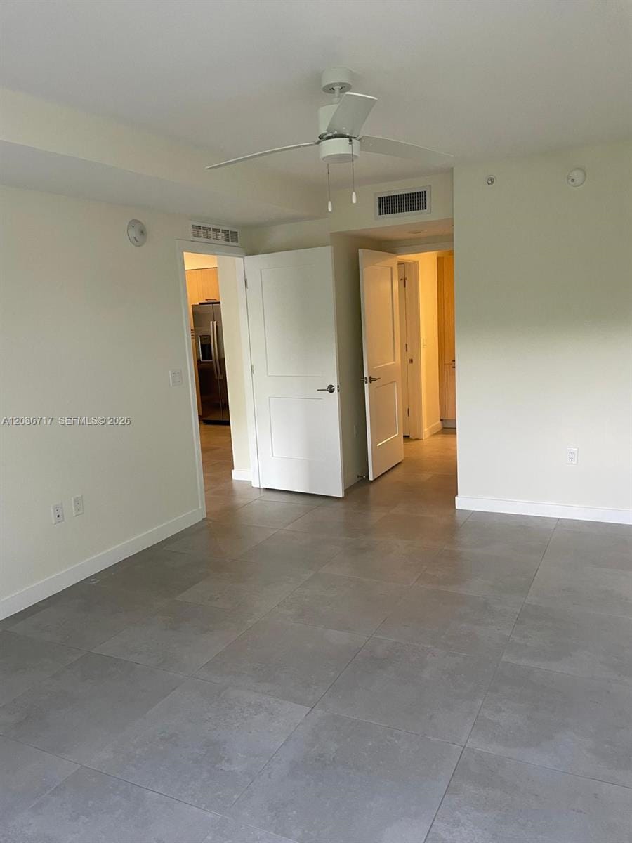 16395 Biscayne Boulevard 216, North Miami Beach, FL 33160 photo 2