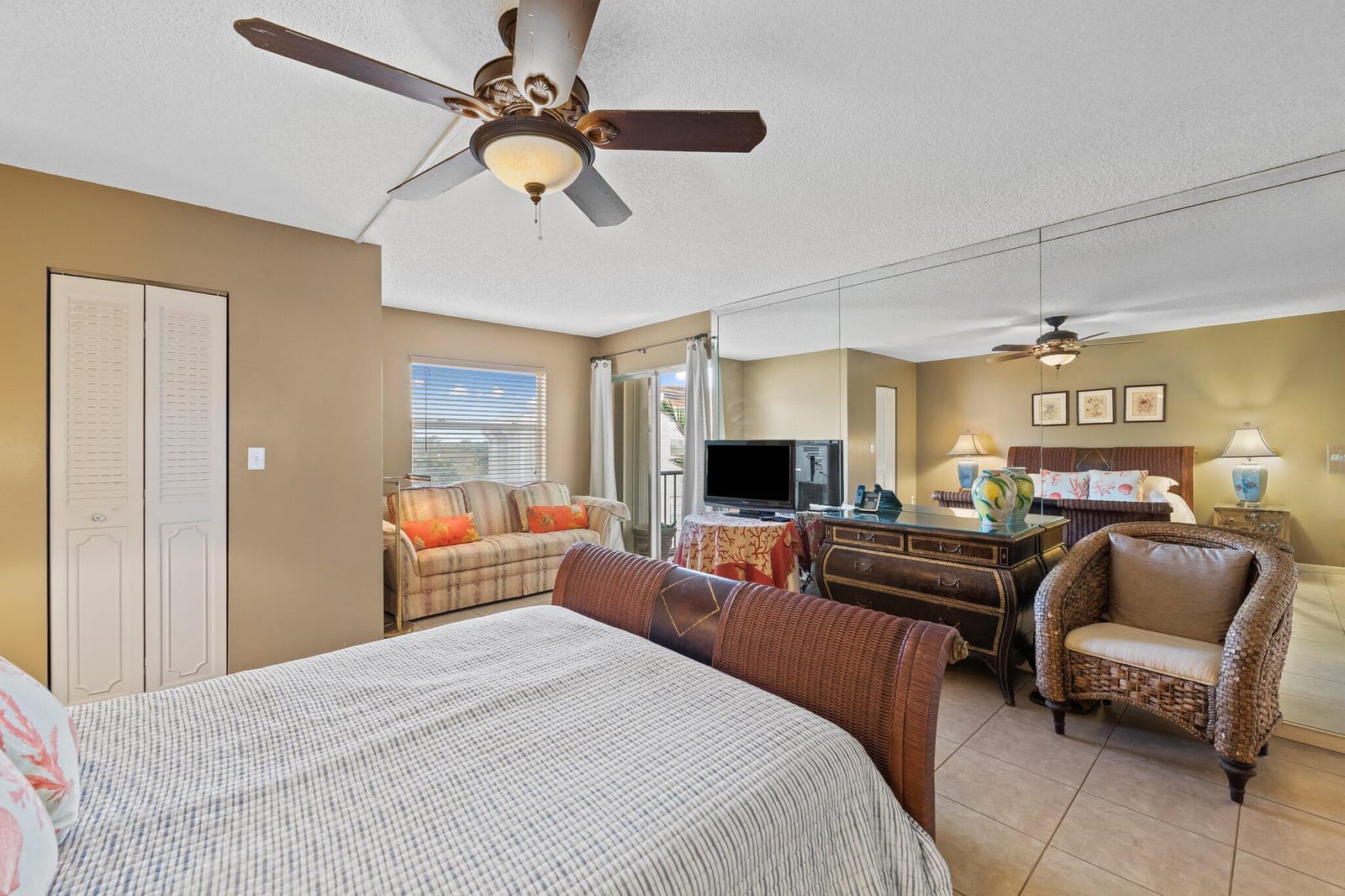 3930 Inverrary Boulevard 608-D — photo 11