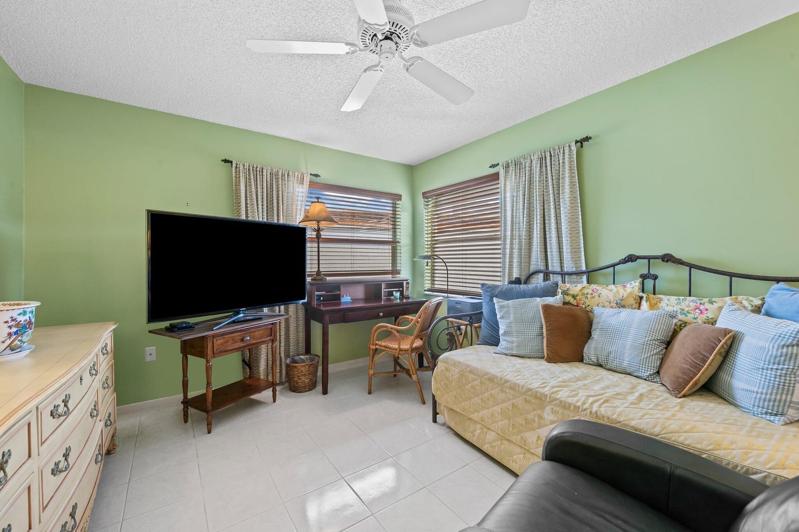 3930 Inverrary Boulevard 608-D, Lauderhill, FL 33319 photo 18