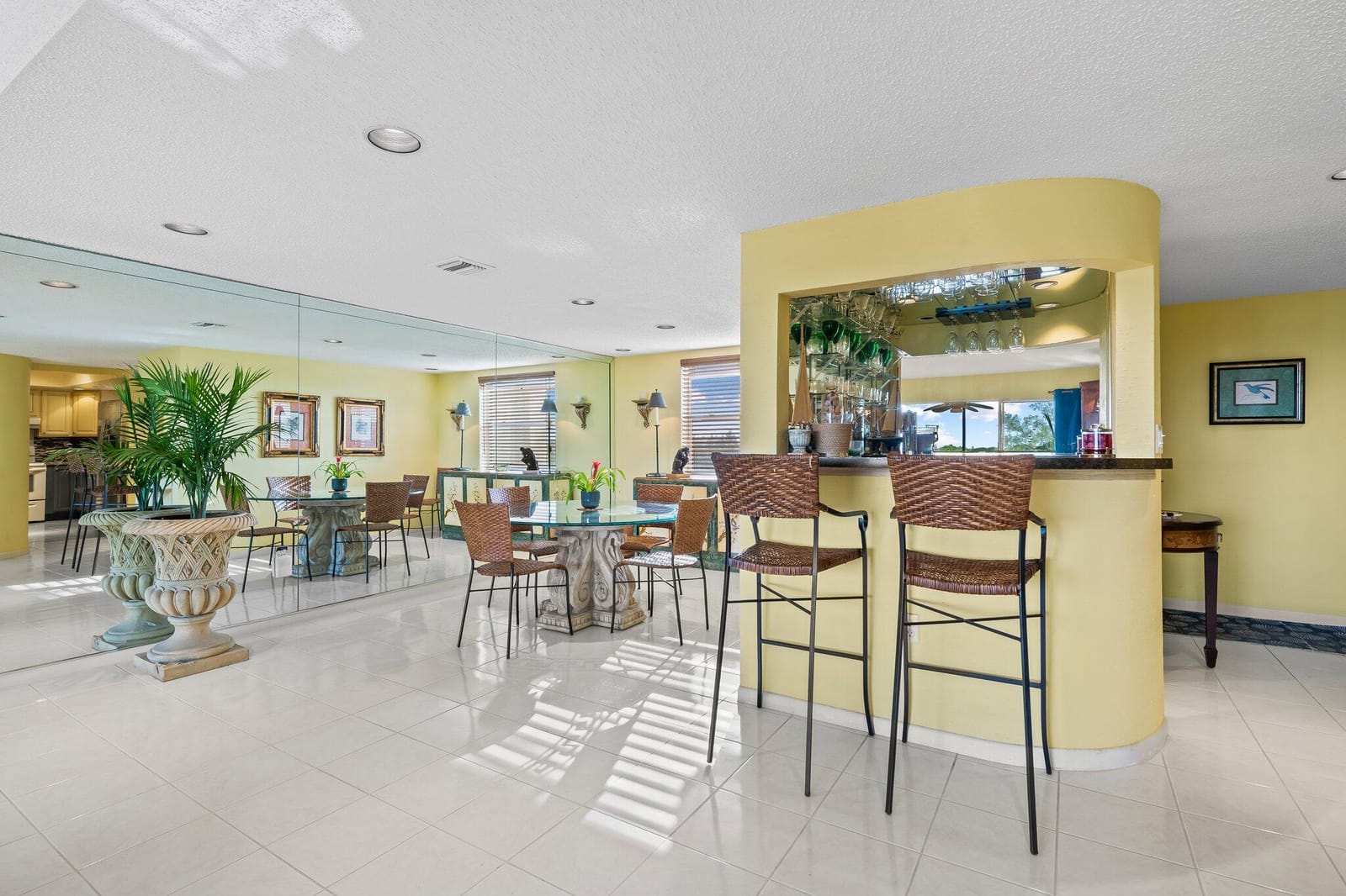 3930 Inverrary Boulevard 608-D — photo 3