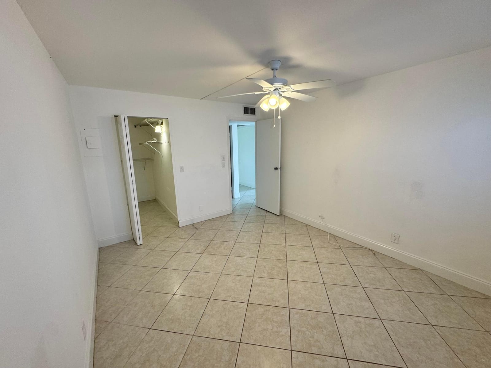 484 MONACO K 484 — photo 11
