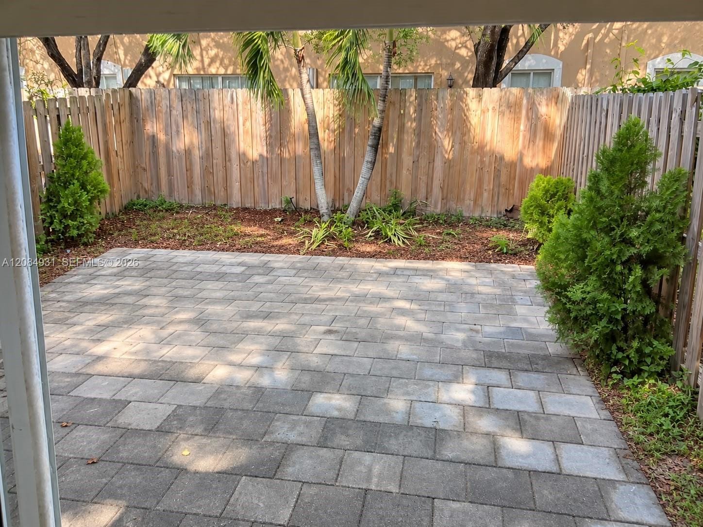 1070 SE 26th Terrace 1070 — photo 11