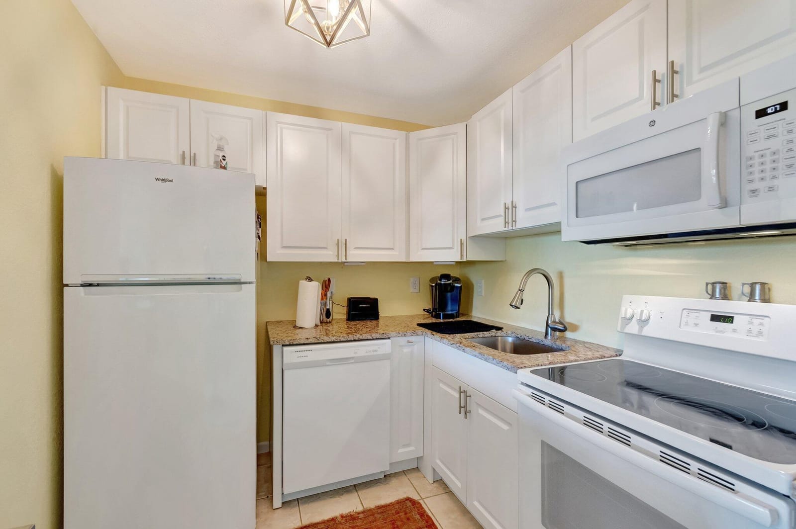 210 Horizon Street E 103, Boynton Beach, FL 33435 photo 18