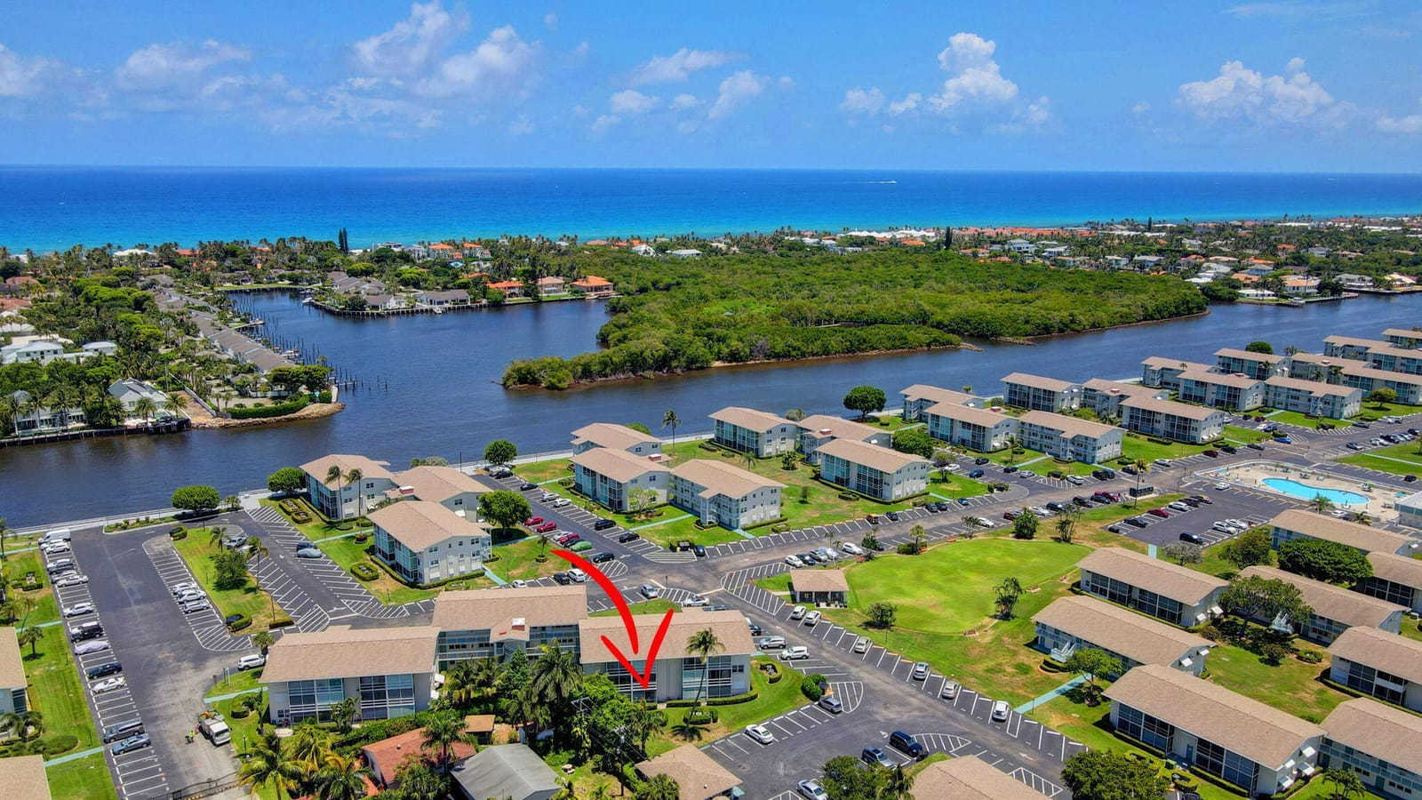 Pending home at 210 Horizon Street E 103, Boynton Beach, FL 33435