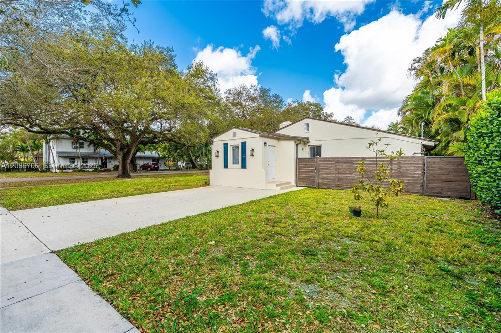 295 De Leon Drive — photo 6