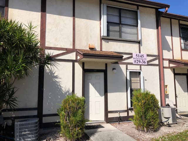 5145 BRECKENRIDGE Place 32, West Palm Beach, FL 33417
