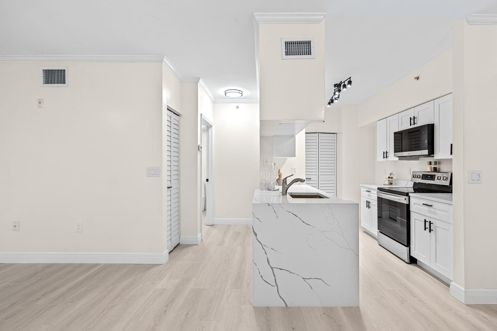 11721 W ATLANTIC Boulevard 725, Coral Springs, FL 33071 photo 28