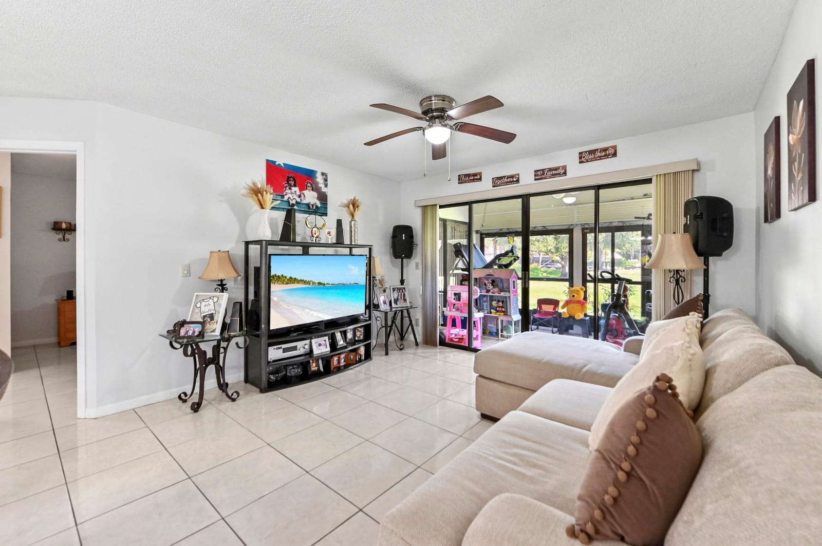 3385 Lucerne Park Drive, Greenacres, FL 33467 photo 4