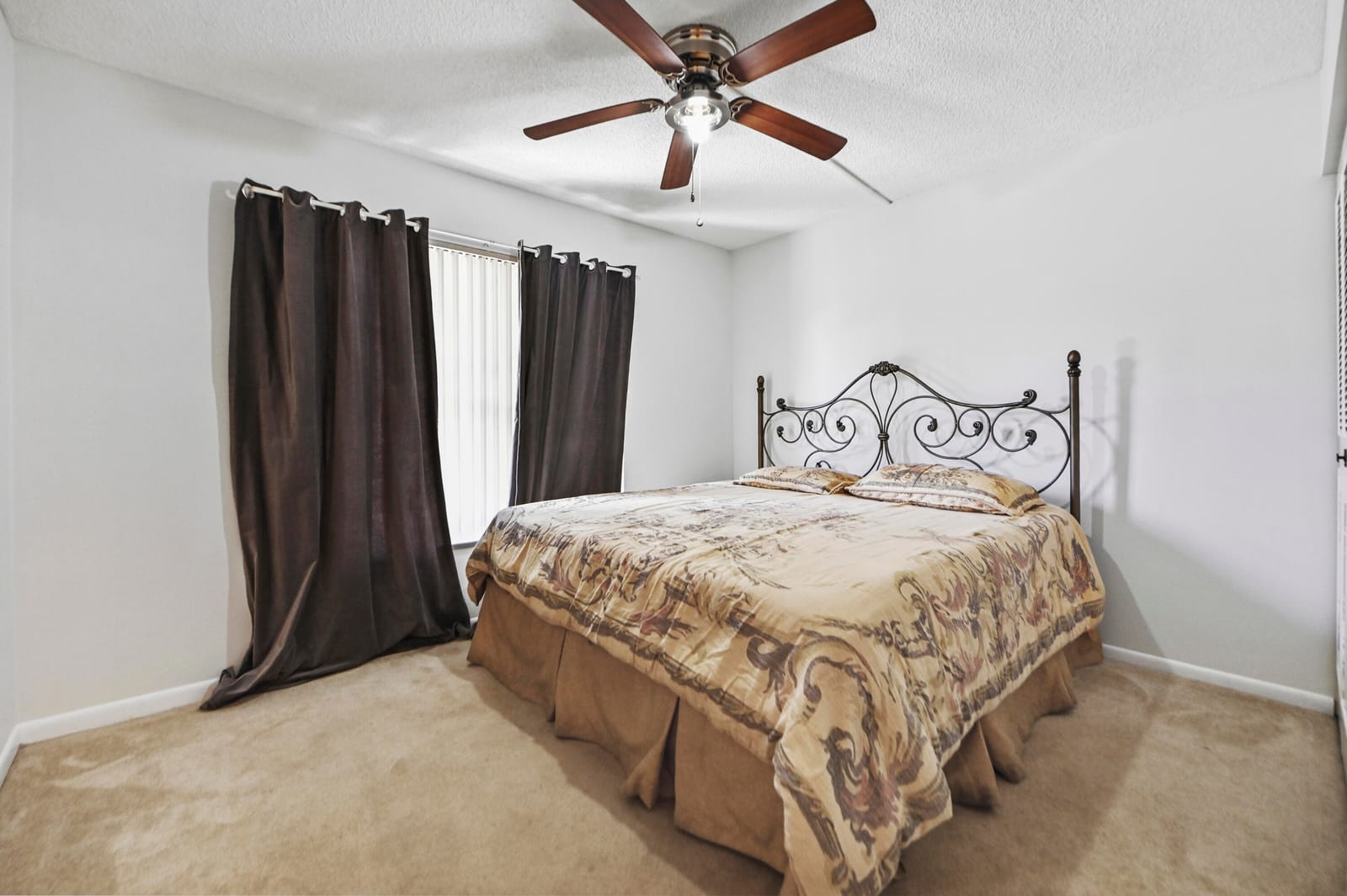 3385 Lucerne Park Drive, Greenacres, FL 33467 photo 10