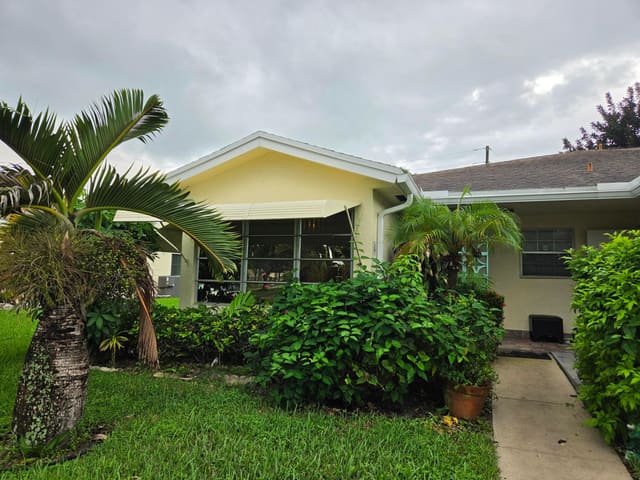 5150 LAKEFRONT Boulevard A, Delray Beach, FL 33484