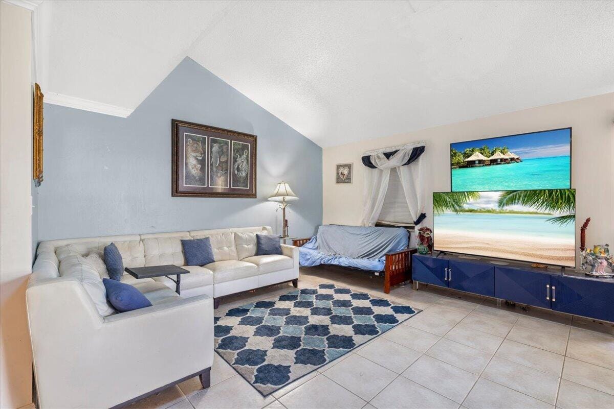 7409 Penny Lane, Fort Pierce, FL 34951 photo 4