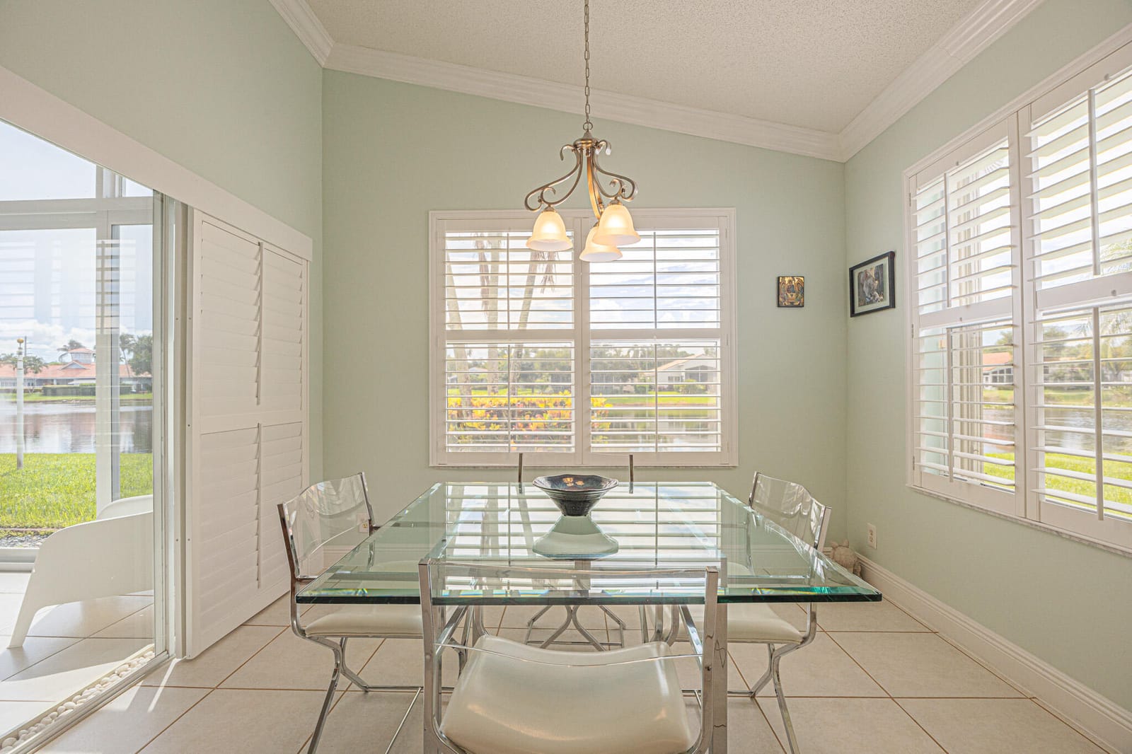 10394 UTOPIA Circle E — photo 11