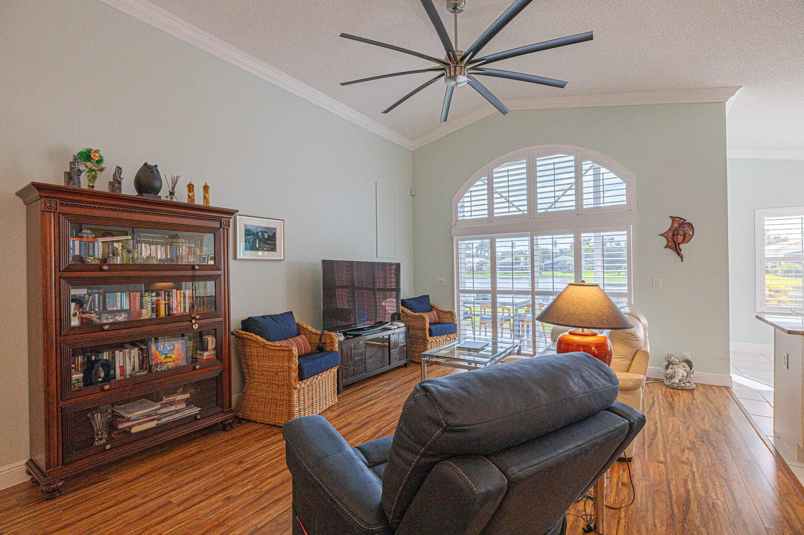 10394 UTOPIA Circle E — photo 7