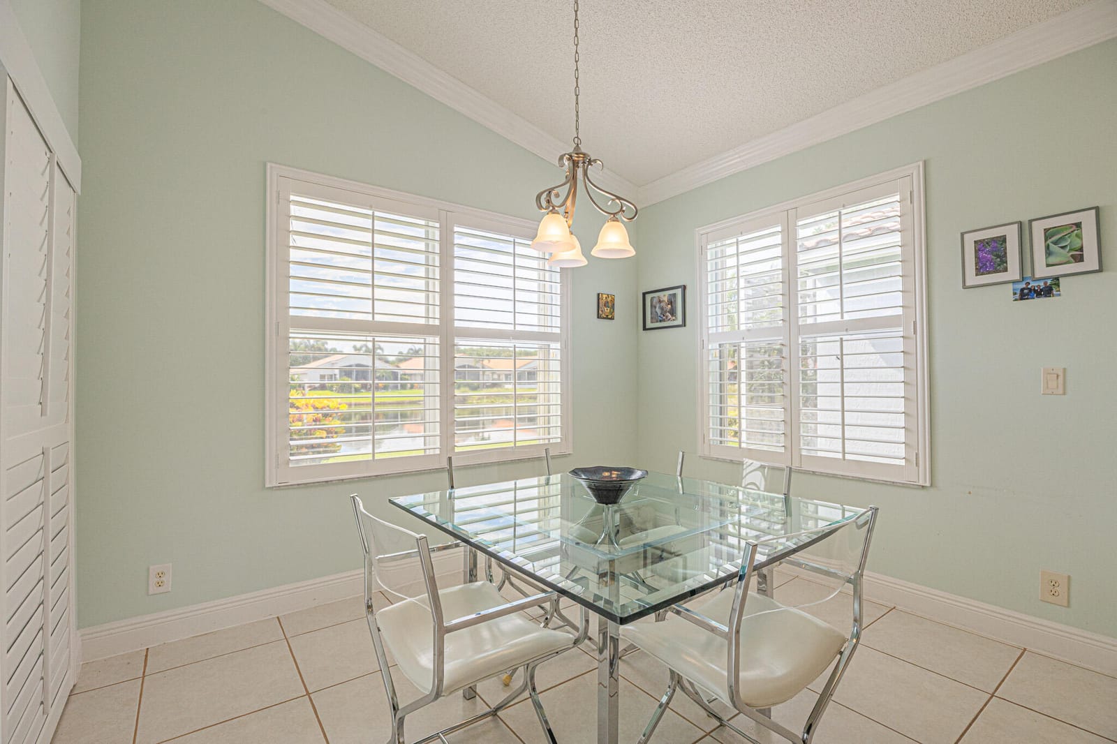 10394 UTOPIA Circle E — photo 10