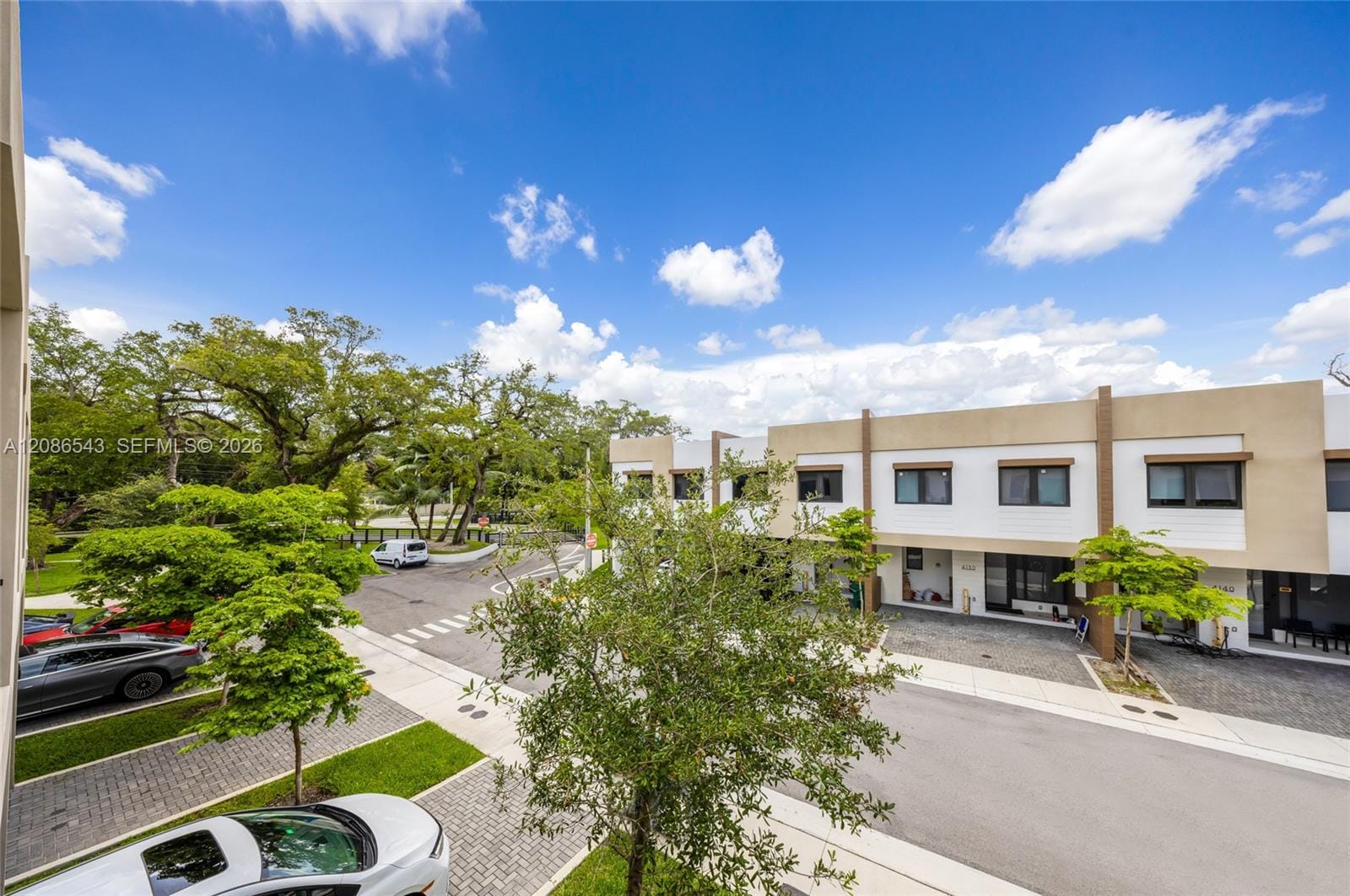 4133 N Oak Place, Dania Beach, FL 33314 photo 30
