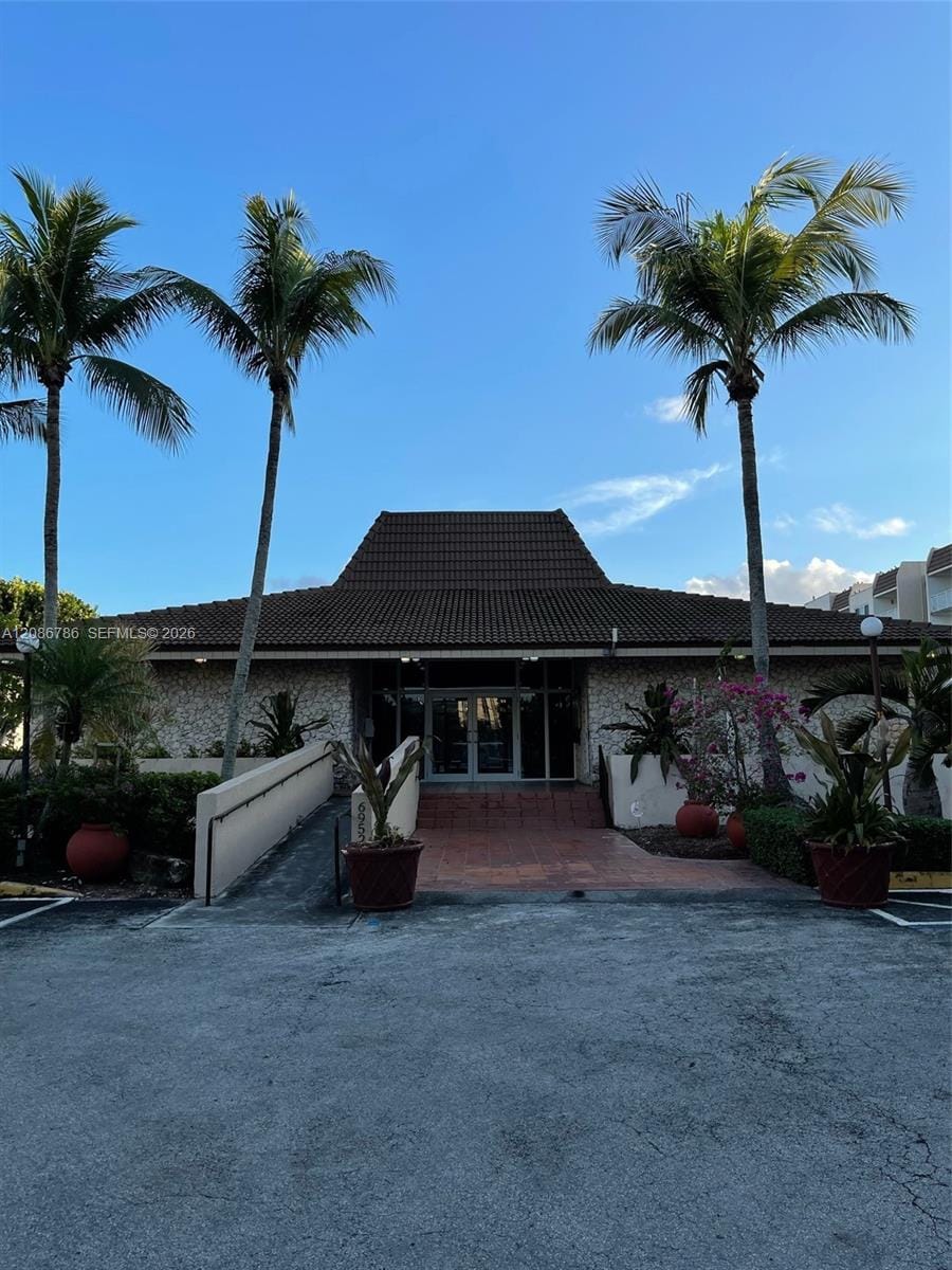 6950 Miami Gardens Drive 2-312A, Hialeah, FL 33015 photo 14