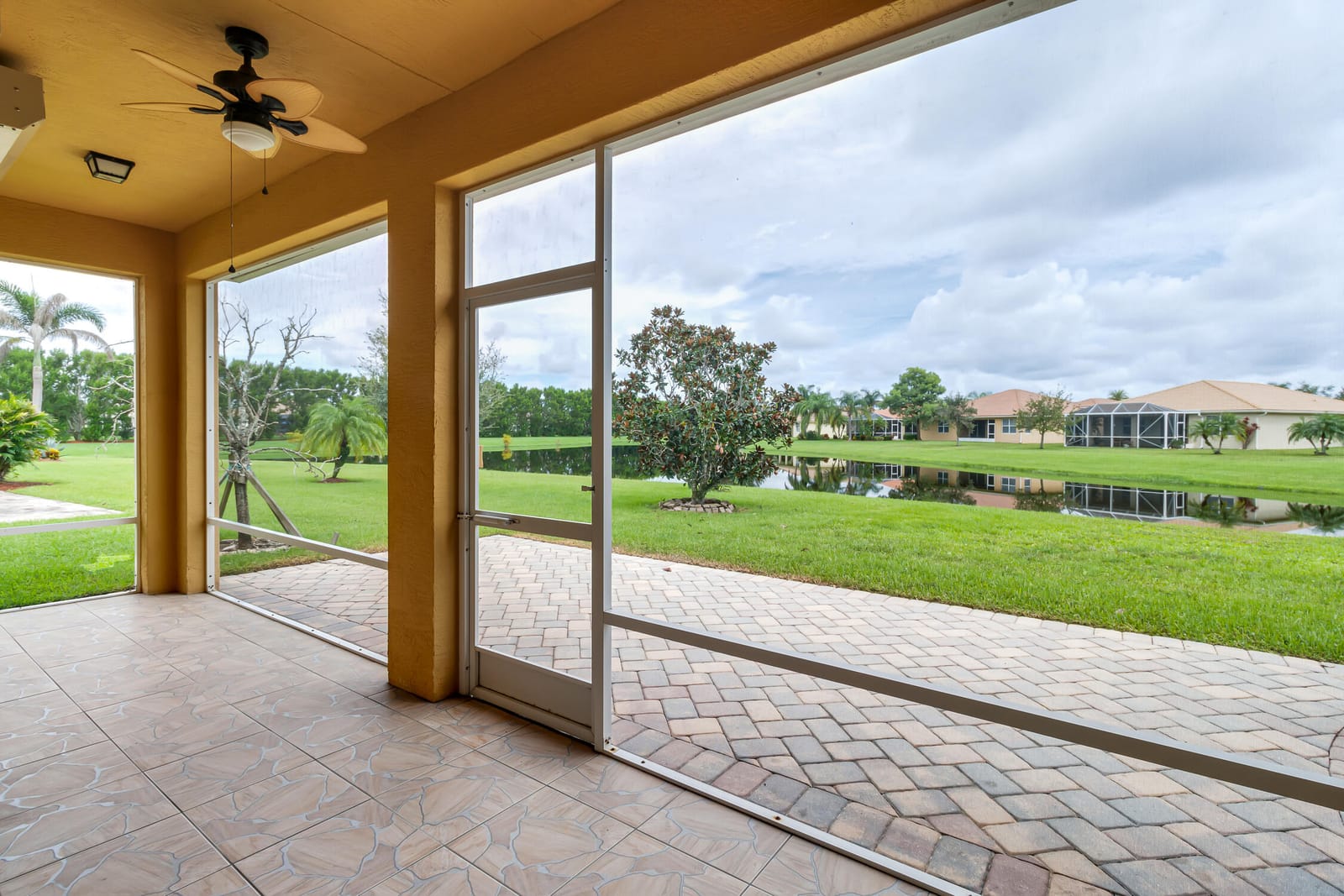 6396 LENNOX Lane, Vero Beach, FL 32966 photo 21