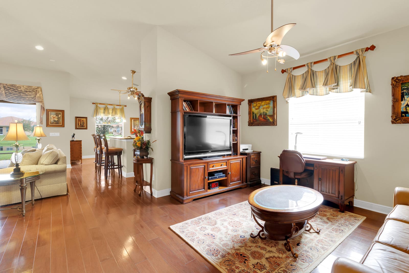 6396 LENNOX Lane — photo 10
