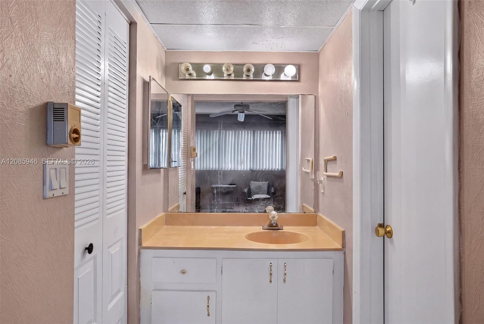 7807 Golf Cir Drive 104, Margate, FL 33063 photo 17